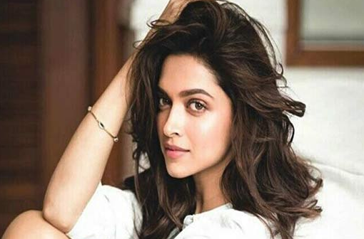 Despite being in a relationship with Ranveer, Deepika's relationships with other men,