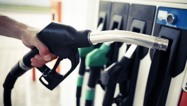 Petrol And Diesel Prices Likely To Drop Below Rs 300