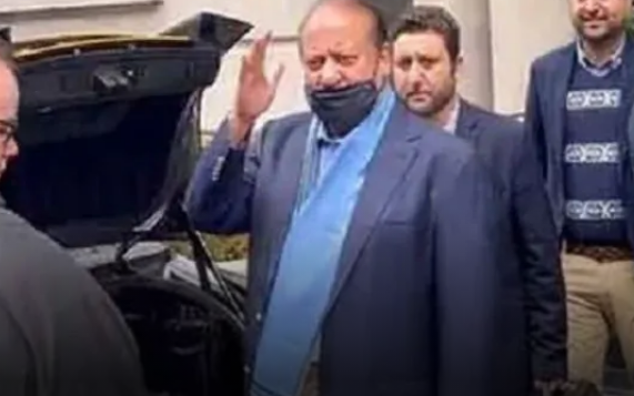 Nawaz Sharif Arrived In Saudi Arabia, Received A Wonderful Reception In Jeddah