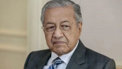 Mahathir Mohamad described the Israeli government as murderers