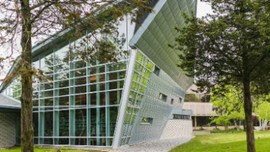 Loyalist Colleges in Ontario - Programs and Scholarships