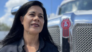 Mexican women truck drivers