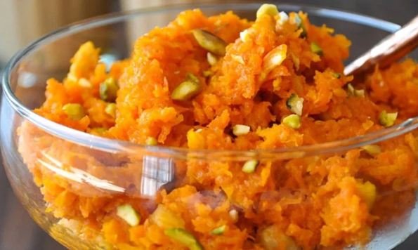 Eating Carrot Halwa, You Will Be Surprised To Know