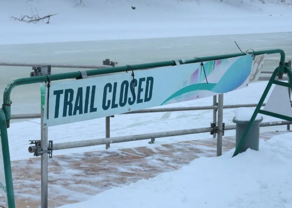 trail closed