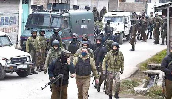 Security forces deployed in Srinagar as Kashmiris observe India Independence Day as a Black Day