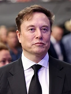 Elon Musk wealth increased by 320 billion dollars in one year