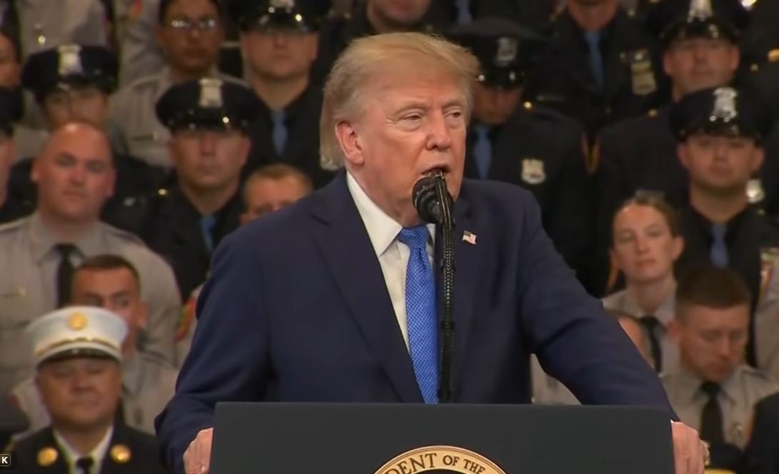 Donald Trump speaking as the White House clarifies his remarks about the Strait of Hormuz