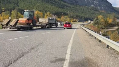 Popular Lac des Arcs viewpoint in Alberta’s Rocky Mountains facing possible closure over traffic safety concerns