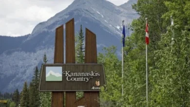 Small Cirrus SR22 plane crash in southern Alberta kills two people