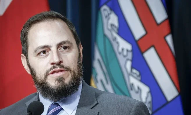 Alberta Education Minister Demetrios Nicolaides discusses proposed changes to school report cards across the province.