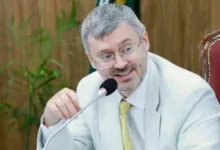 Russian Ambassador Albert P. Khorev, who offered Russian cooperation to ease tensions between Pakistan and Afghanistan and restore border trade.